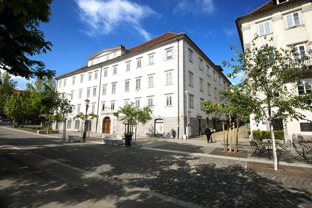 Galeria River Ljubljana Exterior photo
